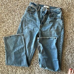 Abercrombie curve love 90s relaxed Jean
